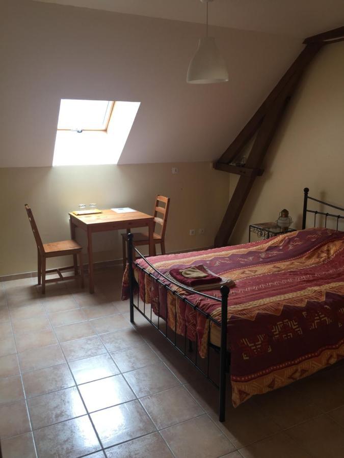 Haras De La Croix D'Argent Bed & Breakfast Saint-Sauveur-de-Carrouges Eksteriør bilde